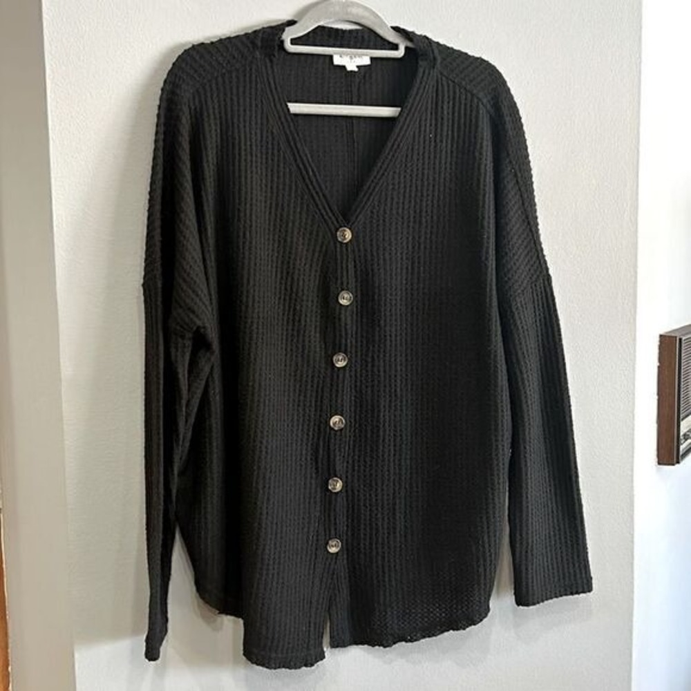 Umgee Black‎ Waffle Knit Cardigan Button Front Oversized V-Neck Sweater M